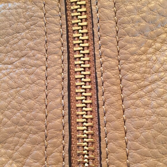 Michael Kors Moxley Crossbody Bag - Picture 6 of 7